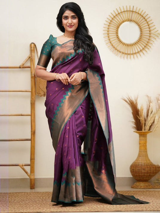 Villagius Banarasi Jaccard Embellished Zari Work Wedding Silk Purple Colour Ival_Purple Saree